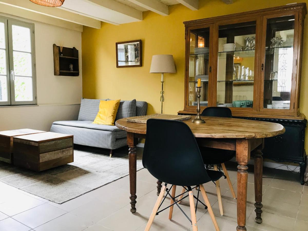 Coeur De Roses, Gite & Chambre D'Hotes Alaigne Dış mekan fotoğraf